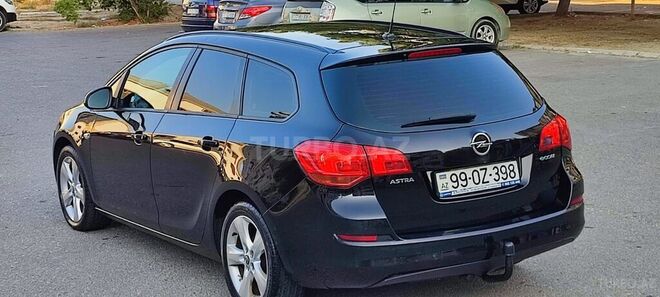 Opel Astra 2011, 217,000 km - 1.3 л - Bakı