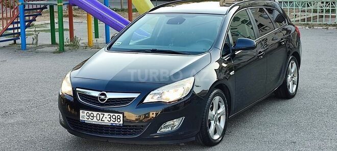 Opel Astra 2011, 217,000 km - 1.3 л - Bakı