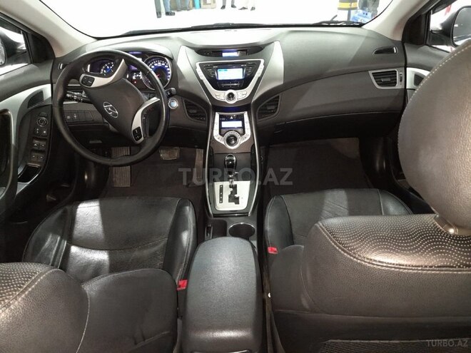 Hyundai Elantra 2011, 140,000 km - 1.6 l - Bakı