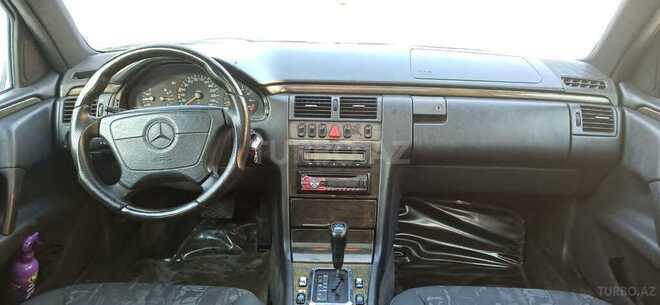 Mercedes E 320 1996, 354,000 km - 3.2 l - Bakı