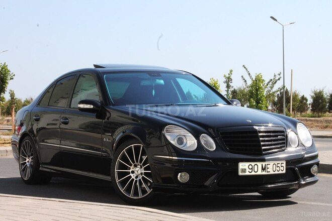 Mercedes E 320 2003, 218,000 km - 3.2 l - Bakı