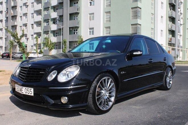 Mercedes E 320 2003, 218,000 km - 3.2 l - Bakı