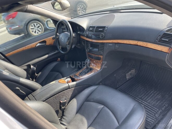 Mercedes E 220 2006, 730,000 km - 2.2 l - Bakı