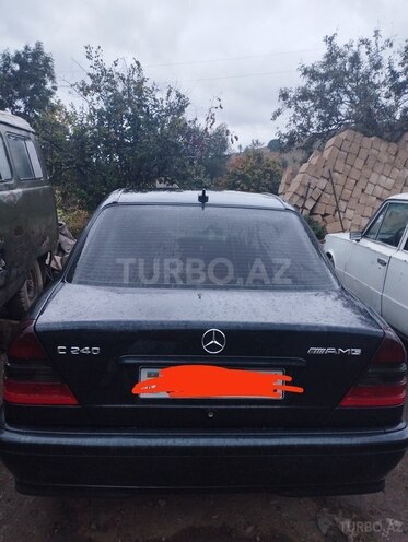 Mercedes C 240 2000, 285,000 km - 2.4 л - Gədəbəy