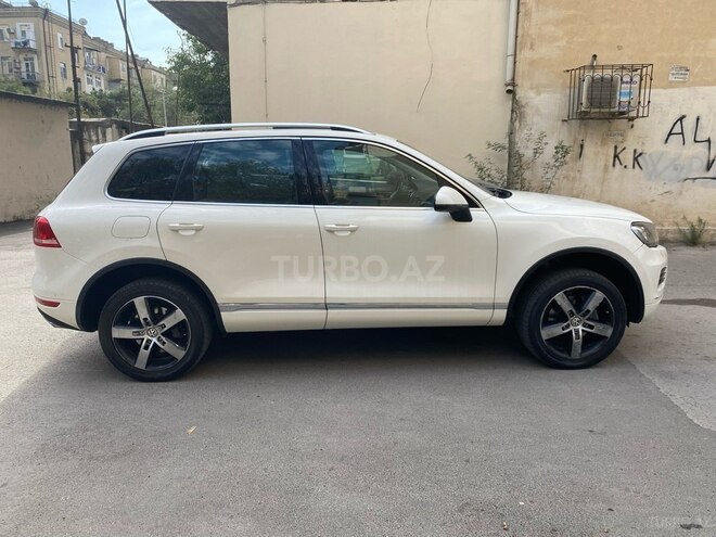 Volkswagen Touareg 2010, 258,107 km - 3.6 л - Bakı