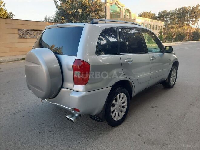 Toyota RAV4 2002, 195,000 km - 1.8 l - Salyan