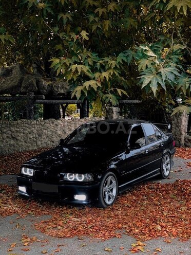 BMW 325 1994, 270,000 km - 2.5 л - Goranboy