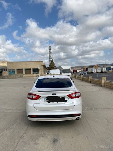 Ford Fusion 2015, 110,000 km - 1.5 l - Bakı
