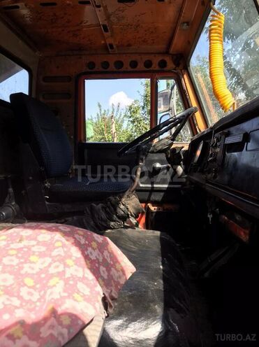 KamAz 5511 1989, 950,000 km - 11.0 l - Masallı