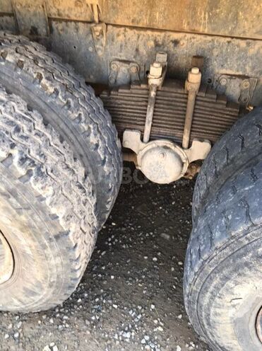 KamAz 5511 1989, 950,000 km - 11.0 l - Masallı