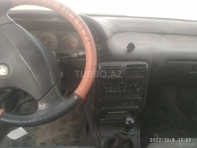 Daewoo Espero 1998, 319,000 km - 2.0 l - Salyan