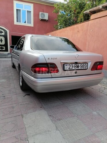 Mercedes E 320 1998, 356,000 km - 3.2 l - Göyçay
