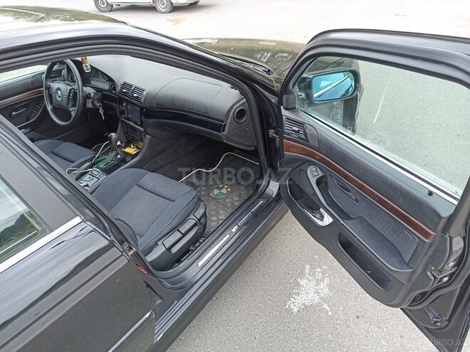 BMW 525 1998, 548,566 km - 2.5 л - İsmayıllı