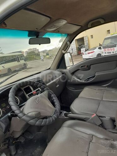 Hyundai H 100 2009, 377,000 km - 2.6 л - Sumqayıt