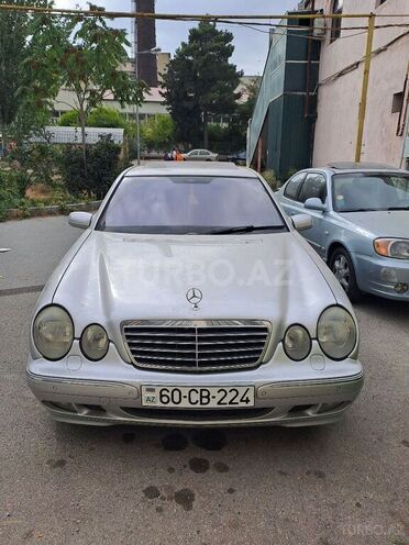 Mercedes E 320 2001, 367,588 km - 3.2 l - Bakı