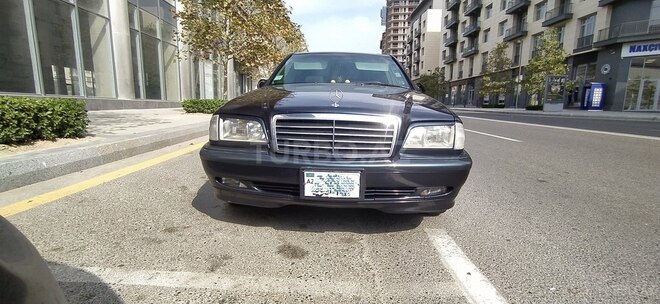 Mercedes C 200 1999, 294,000 km - 2.0 л - Bakı