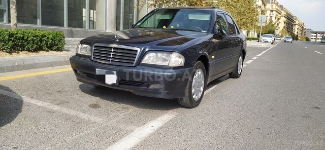Mercedes C 200 1999, 294,000 km - 2.0 л - Bakı