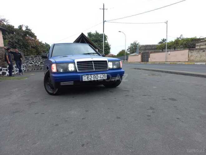 Mercedes 190 1992, 400,000 km - 1.8 l - Zaqatala
