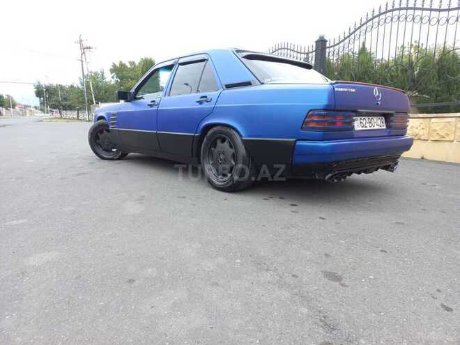 Mercedes 190 1992, 400,000 km - 1.8 l - Zaqatala