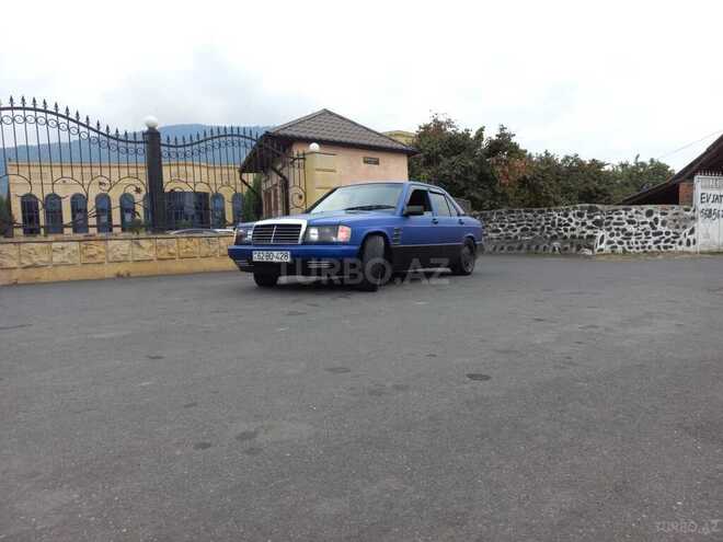 Mercedes 190 1992, 400,000 km - 1.8 l - Zaqatala