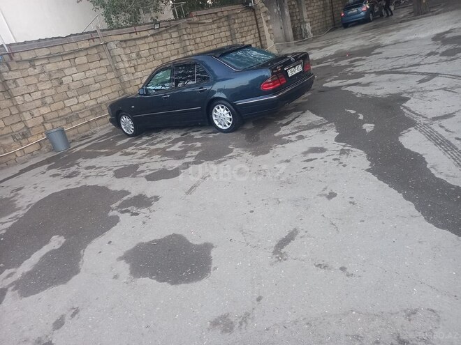 Mercedes E 230 1997, 380,845 km - 2.3 л - Bakı
