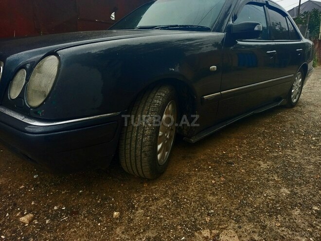 Mercedes E 230 1997, 380,845 km - 2.3 л - Bakı