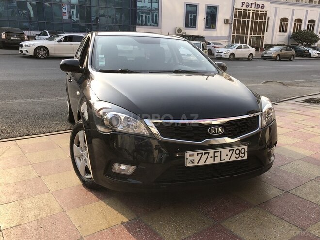 Kia Ceed 2011, 240,000 km - 1.6 l - Bakı