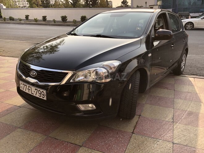 Kia Ceed 2011, 240,000 km - 1.6 l - Bakı