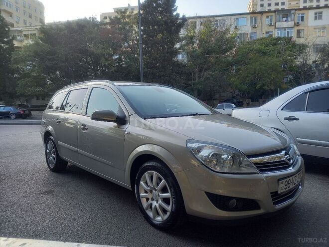 Opel Astra 2008, 225,000 km - 1.4 л - Göyçay