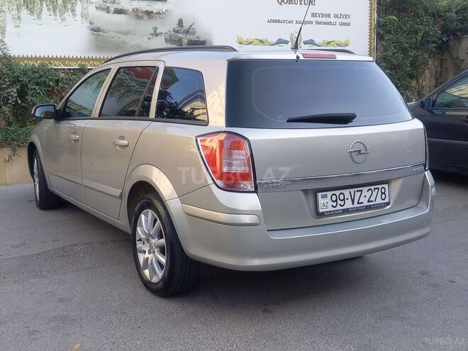 Opel Astra 2008, 225,000 km - 1.4 л - Göyçay