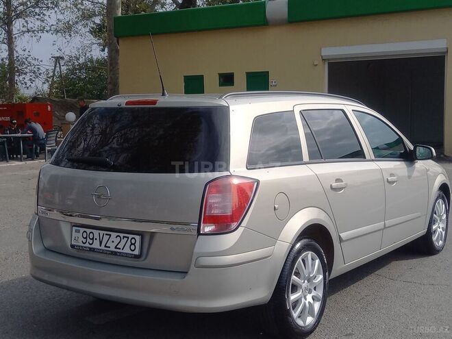 Opel Astra 2008, 225,000 km - 1.4 л - Göyçay