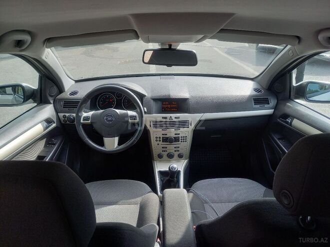 Opel Astra 2008, 225,000 km - 1.4 л - Göyçay