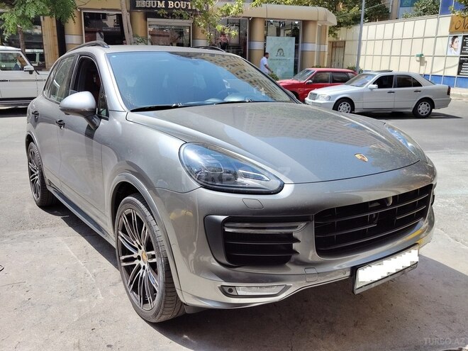 Porsche Cayenne GTS 2016, 93,000 km - 3.6 l - Bakı