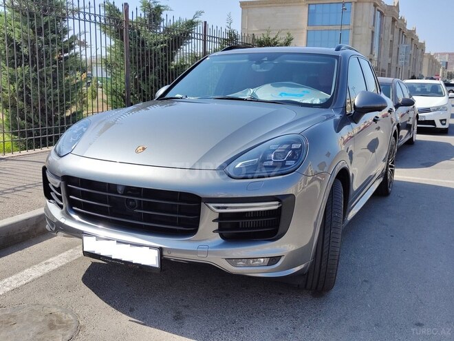 Porsche Cayenne GTS 2016, 93,000 km - 3.6 l - Bakı