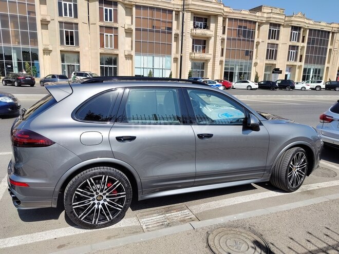 Porsche Cayenne GTS 2016, 93,000 km - 3.6 l - Bakı