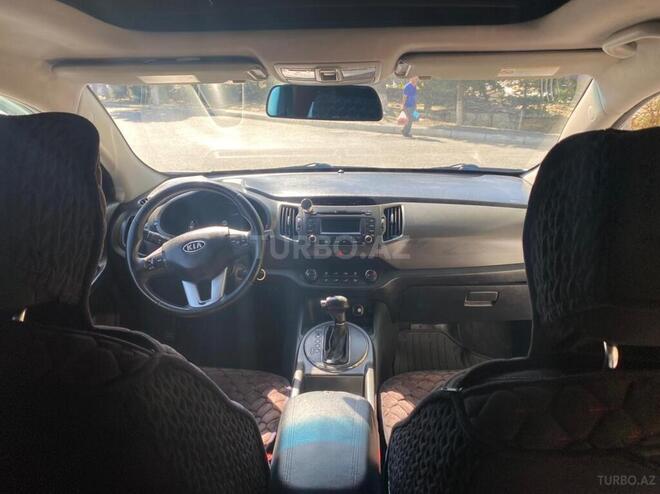Kia Sportage 2011, 240,000 km - 2.0 л - Bakı