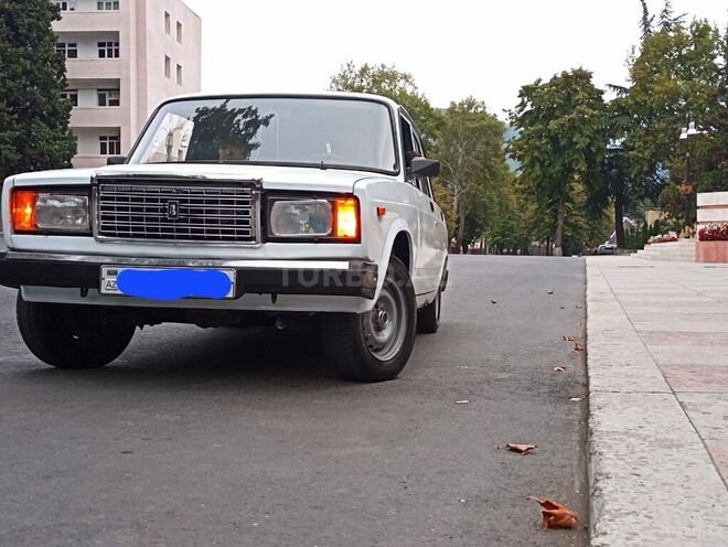 LADA (VAZ) 2107 1998, 99,999 km - 1.6 l - Qax