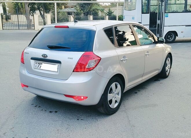 Kia Ceed 2009, 165,000 km - 1.6 l - Bakı
