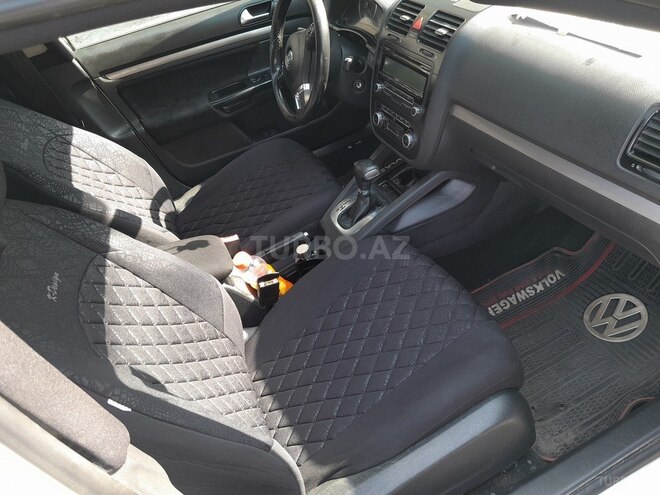 Volkswagen Jetta 2010, 320,000 km - 1.6 л - Bakı