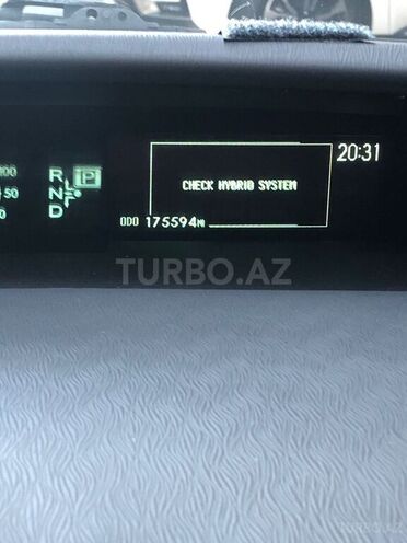 Toyota Prius 2011, 176,000 km - 1.8 л - Bakı