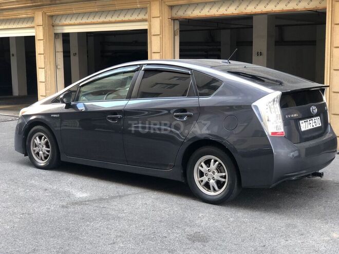 Toyota Prius 2011, 176,000 km - 1.8 л - Bakı