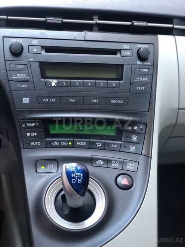 Toyota Prius 2011, 176,000 km - 1.8 л - Bakı