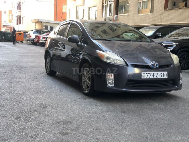 Toyota Prius 2011, 176,000 km - 1.8 л - Bakı