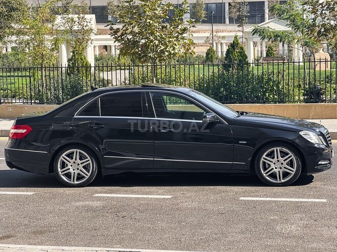 Mercedes E 200 2011, 223,000 km - 1.8 l - Bakı