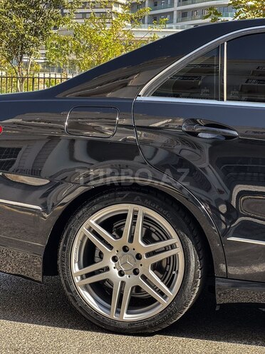 Mercedes E 200 2011, 223,000 km - 1.8 l - Bakı