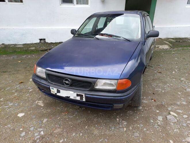 Opel Astra 1995, 366,787 km - 1.6 l - Astara