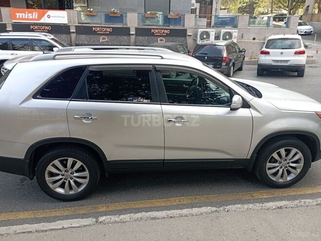 Kia Sorento 2011, 246,000 km - 2.0 l - Bakı