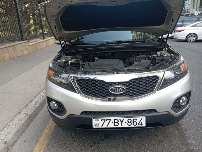 Kia Sorento 2011, 246,000 km - 2.0 l - Bakı