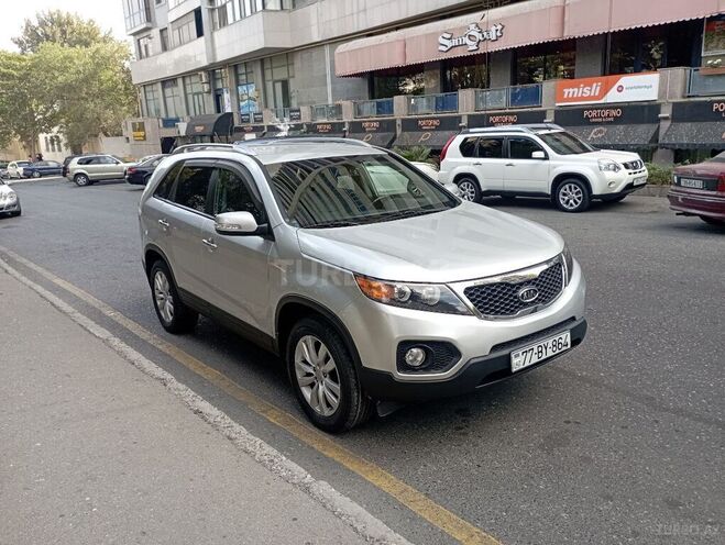 Kia Sorento 2011, 246,000 km - 2.0 l - Bakı