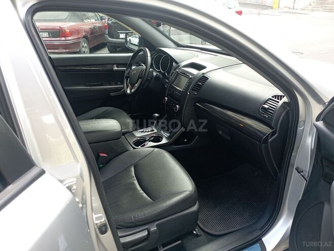 Kia Sorento 2011, 246,000 km - 2.0 l - Bakı